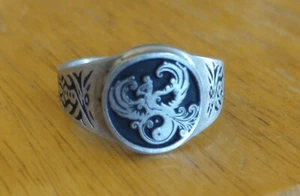 Phoenix Yin Yang  Ring Rising Phoenix carrying a Yin Yang symbol - Picture 1 of 4