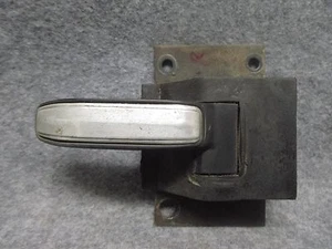 1974-1980 Chevy Silverado & Sierra RH Passengers Interior Door Handle OEM 24944 - Bild 1 von 3