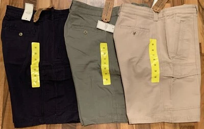 JACHS (Sz 32) Men’s Classic Fit Corduroy Cargo Shorts, Natural Stone Black Green - Image 1 of 4