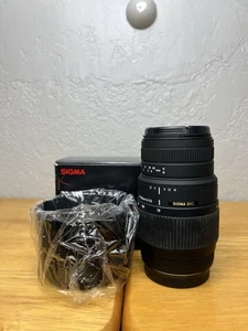 Sigma 70-300mm f/4-5.6 DG Macro schwarz Canon EF Telezoomobjektiv NEUWERTIG - Bild 1 von 15