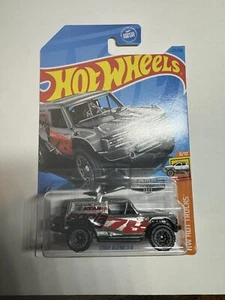 2023 Hot Wheels Ford Bronco R Zamac HW Hot Trucks 8/10 #225 New - Afbeelding 1 van 2
