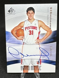 Darko Milicic 2004-05 UD SP Authentic 24/100 Detriot Pistons on card Auto! rare - Picture 1 of 3