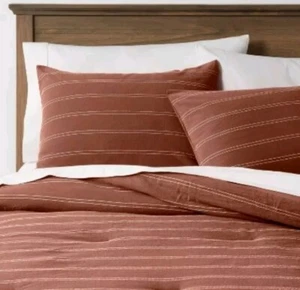 New Threshold Stripe 3pc King Comforter Set - Picture 1 of 5
