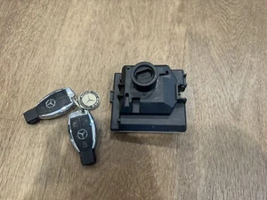MERCEDES-BENZ GLC C253 IGNITION/STARTER SWITCH CONTROL & 2 Keys A2229005513 - Picture 1 of 6