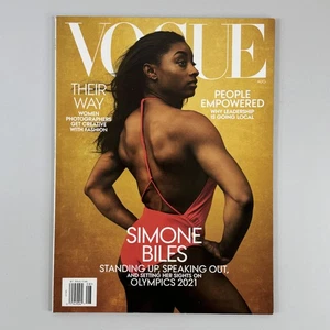 Vogue Magazin August 2020 Simone Biles Cover Frauen Fotografen Mode - Bild 1 von 5
