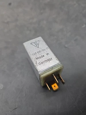 PORSCHE 911 928 944 968 ABS SISTEMA FRENOS ANTIBLOQUEO RELÉ 928 615 124 01 K2-689 Foto 1 de 4