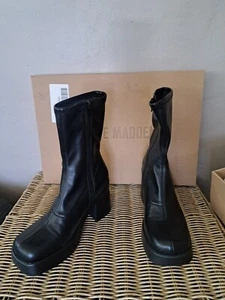 Stivali Klayton Steve Madden neri con suola a strappo (taglia 8) - Foto 1 di 3