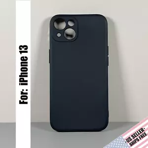 Funda para iPhone 13 - Clásica Negra | Silicona Suave al Tacto | Ajuste Ajustado - Imagen 1 de 15