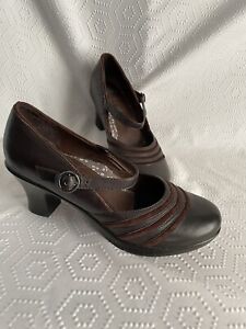 Dansko Mary Jane Pumps 39 Brown Leather Heels