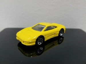 HOT WHEELS 1995 MODEL SERIES FERRARI 355 5 DOT WHEELS YELLOW #10 of 12 CARS - Picture 1 of 6