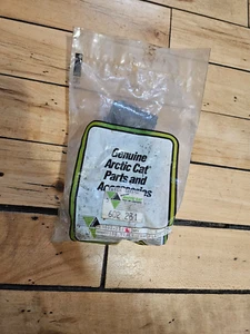 NOS Arctic Cat Camoplast Track Guide Clips 0602-231 Qty-5 90-93 - Bild 1 von 2