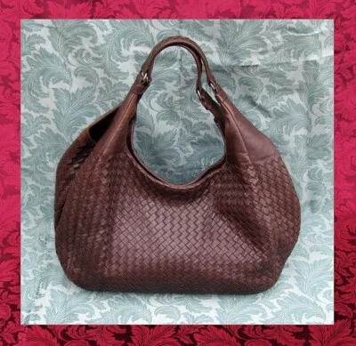 EUC Bottega Veneta Intrecciato Brown Leather Hobo/Shoulder bag Great 4 Everyday - Image 1 of 4