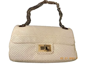 Bolso Chanel Taladro Solapa Cuero Perforado Mediano Blanco Plata Cadena Correa Clásico - Imagen 1 de 12