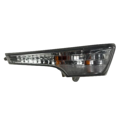 *CRACK OEM 2013 2014 2015 Nissan Altima Right Signal Light Park Lamp 26130-3TA0A - Image 1 of 4