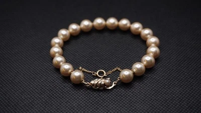 Mallorca Perlen Armband mit Sicherheitsschlisse und -Kette - Bild 1 von 4