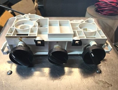 2003-2008 Mazda 6 AC Heater Climate Control Assembly OEM Foto 1 de 4