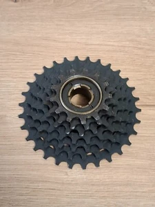 Retro Bicycle Parts NOS Suntour AP Freewheel 7-Speed 13-30T Black - Picture 1 of 9