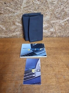 01-05 Renaul Clio Owners Handbook Manual & Wallet Print 2001 - Picture 1 of 8