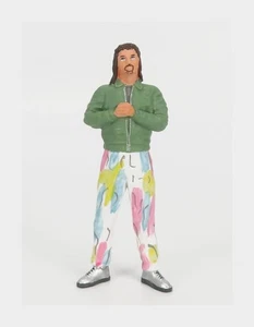 1:18 KK SCALE Figures Kalle Standing For Mercedes S-Class 500 1987 KKDCFIG008 - Foto 1 di 2