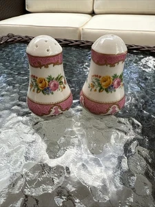 VTG Crown Staffordshire Lyric Tunis Salt & Pepper Pink Floral Fine Bone China - Picture 1 of 4