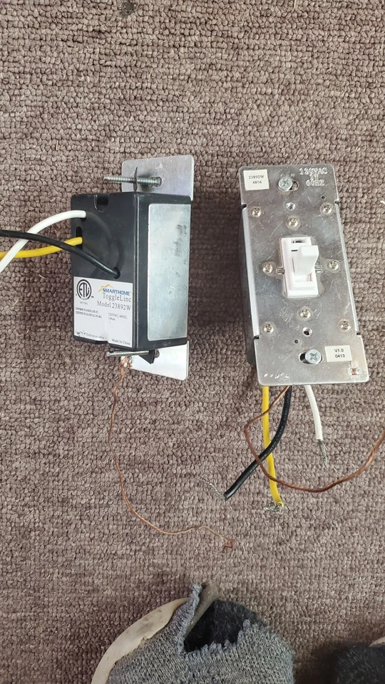 Switchlinc 23892 X10 Togglelinc slave wall switch. White - Image 1 of 1