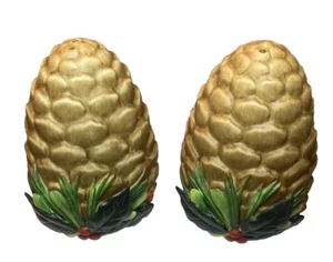Lenox Porcelain Salt & Pepper Shakers Winter Greetings Pine Cone NIB - Picture 1 of 5