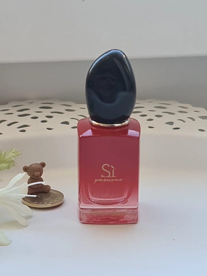 Parfum Miniatur Si Passione, Armani, 7 ml EdP aus Sammlung, Mini Flakon - Bild 1 von 1