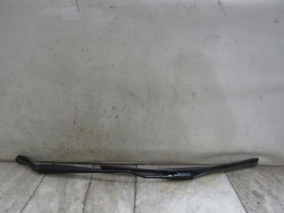 10 11 12 13 14 15 16 17 18 19 LINCOLN MKT brazo limpiaparabrisas brazo limpiaparabrisas Foto 1 de 2