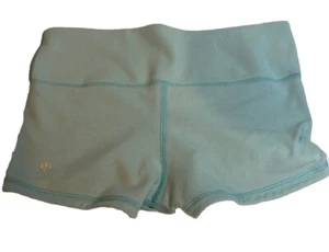 Pantalones cortos deportivos Lululemon verde claro juvenil talla 6 - Imagen 1 de 7