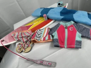 American Girl Joss Kendrick 2020 Surf & Swim Set Traje de Baño Conjunto Retirado - Imagen 1 de 5