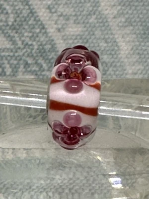 Auténticas Trollbeads ÚNICAS Pequeñas Flores Rosadas en Rojo y Blanco Rayas CC, Nuevas (41) Foto 1 de 4