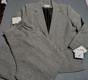 Joan Leslie Anzug Damen 16P schwarz/weiß Blazer Hose 32/27 gefüttert Büro Neu mit Etikett - Bild 1 von 21