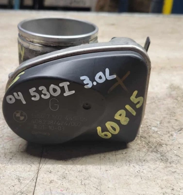 BMW 530I 2001-2005 01-06 BM330I 04-06 BMWX3 3,0 L CARROCERÍA MONTAJE OEM Foto 1 de 4