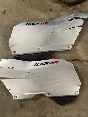 Дверь со стороны пассажира и водителя 2017 Yamaha YXZ1000R - Изображение 1 из 4