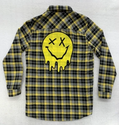 Camisa de hombre Boohoo grande amarilla negra a cuadros manga larga abotonada sonrisa emoji Foto 1 de 4