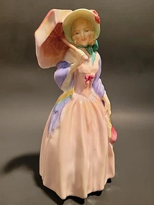Figurina Royal Doulton - Miss Demure - HN1402 nuova con etichette - data introduzione 1930 ritirata - Foto 1 di 7