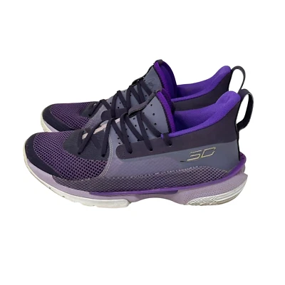 Under Armour Curry Zapatos Tenis Juveniles 7 Púrpura IWD Día Internacional de la Mujer 7Y Foto 1 de 4