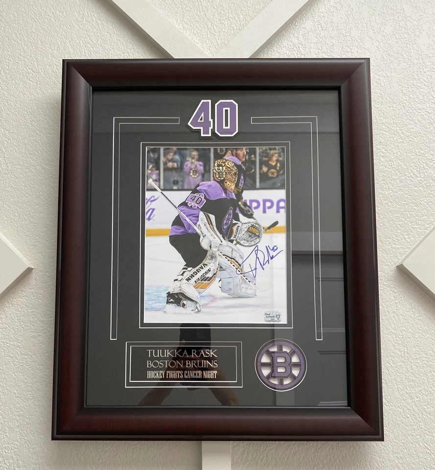 Tuukka Rask Boston Bruins Firmado Enmarcado 8x10 Hockey Luchas Cáncer Foto 1 de 1