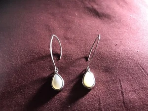 Sterling Silver Mother Of Pearl Drop/Dangle Earrings - Picture 1 of 12