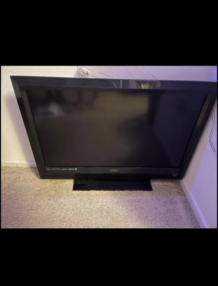 Vizio E280i-A1 120V 60HZ 32’ Inch - Image 1 of 1