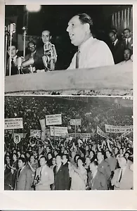 Juan Perón 1954 - Meeting Travailliste Population Buenos Aires - PR 140 - Picture 1 of 2