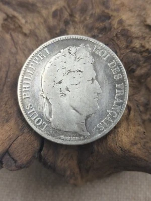 France 1832-A 5 Francs Silver Crow Size Coin - Image 1 of 2