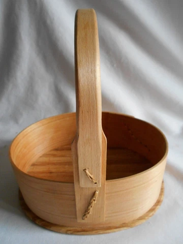 SMALL OVAL SHAKER STYLE HANDLED BASKET Cover