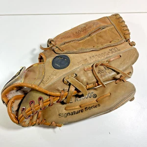 Wilson The A3000 XXL Softball Baseball Mitt Glove RHT Vintage - Picture 1 of 8