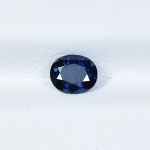 0.76 ct BEST GRADE / ROYAL BLUE / NATURAL BLUE SAPPHIRE - Oval Gem - Video !! - Picture 1 of 2