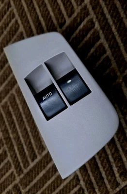 Interruptor de ventana eléctrica LH marrón 15860001 OEM 2008-2014 Chevy Express Savana Van Foto 1 de 4