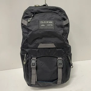 Dakine Trail Photo 16L Backpack Black/Blue Outdoor Hiking Camera Bag RARE - Picture 1 of 11