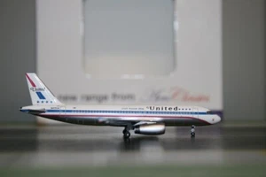Aeroclassics 1:400 United Airlines Airbus A320-200 N475UA Die-Cast Model Plane - Picture 1 of 7