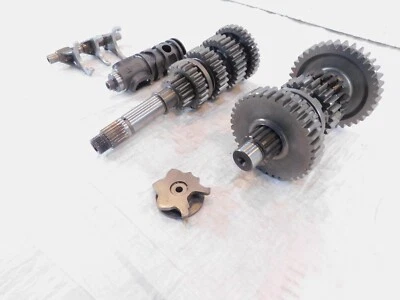 Engranajes y horquillas de cambio Honda Shadow 750 VT750 Phantom Spirit y transmisión Aero Foto 1 de 4