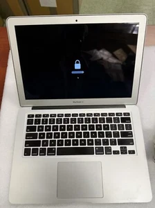 Apple A1466 Macbook Air 13,3" i7-4650U @1,7 GHz 8 GB RAM 256GB SSD - PRZECZYTAJ - Zdjęcie 1 z 10